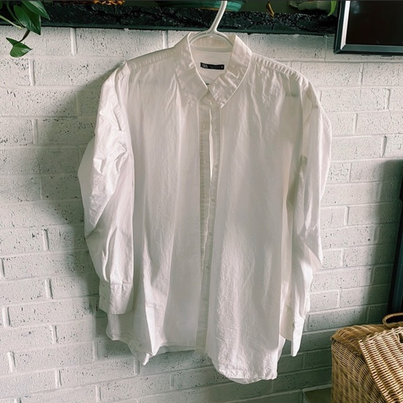 ☁️ Puff Sleeved Shirt ☁️ - Picture 1 of 3